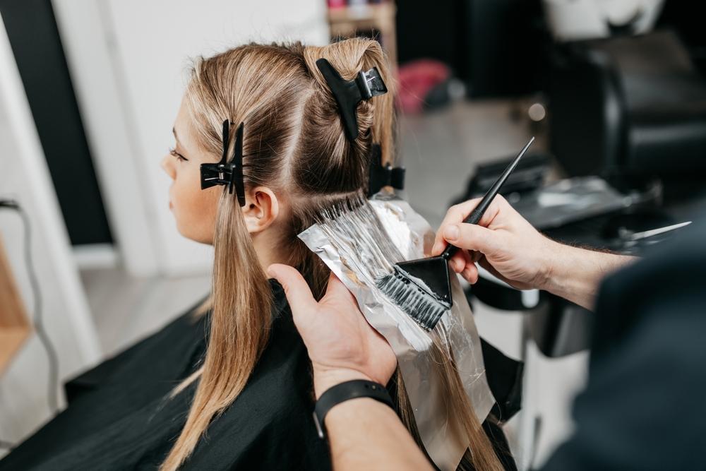 Kappersbehandeling naar keuze voor dames bij Bassem Haarmode