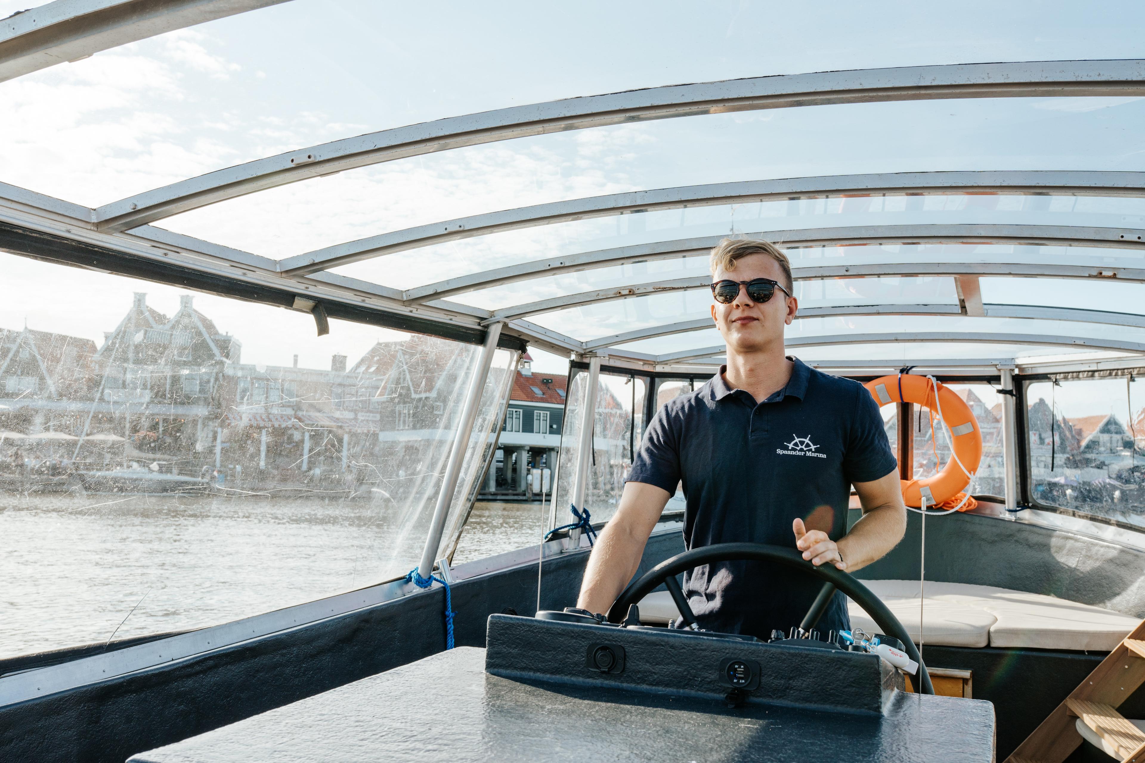 Rondvaart Volendam met Spaander Marina (50 minuten)